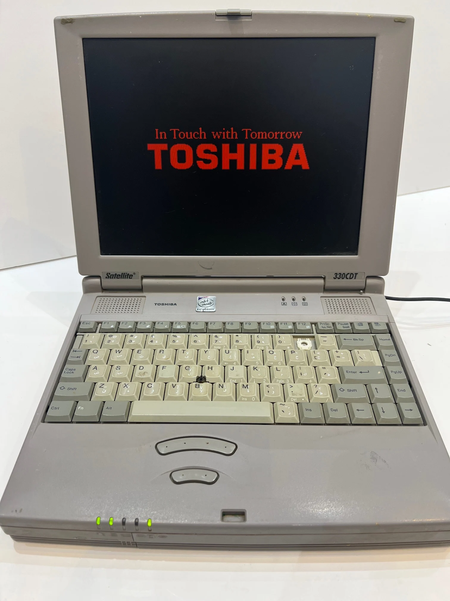 Toshiba Satellite 330CDT - 1997