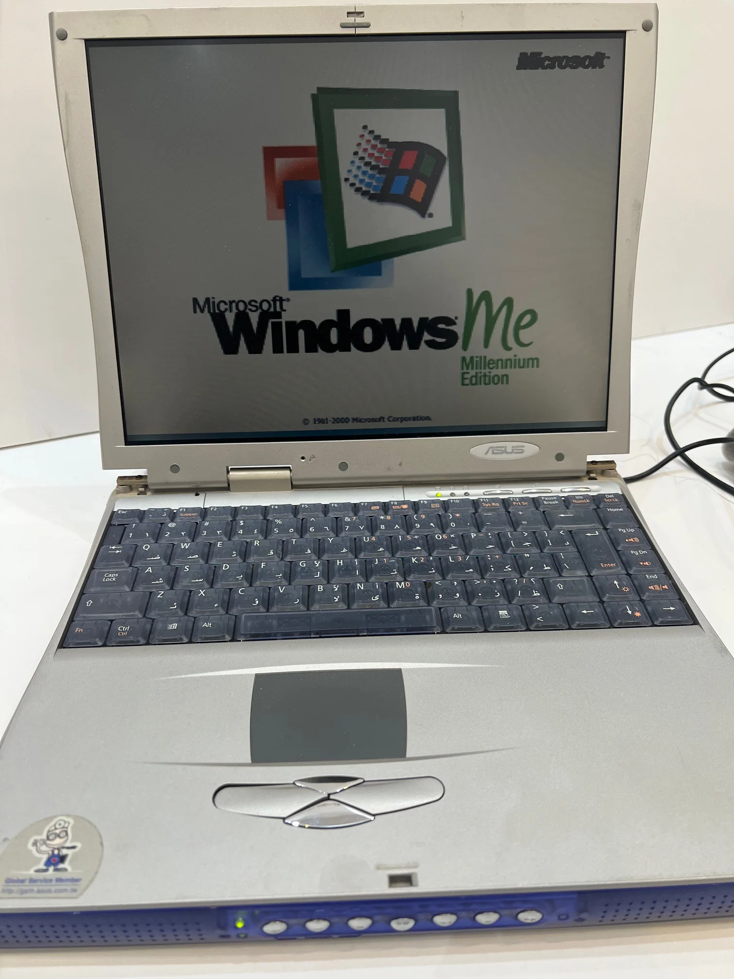 ASUS A1000 Series - 2000