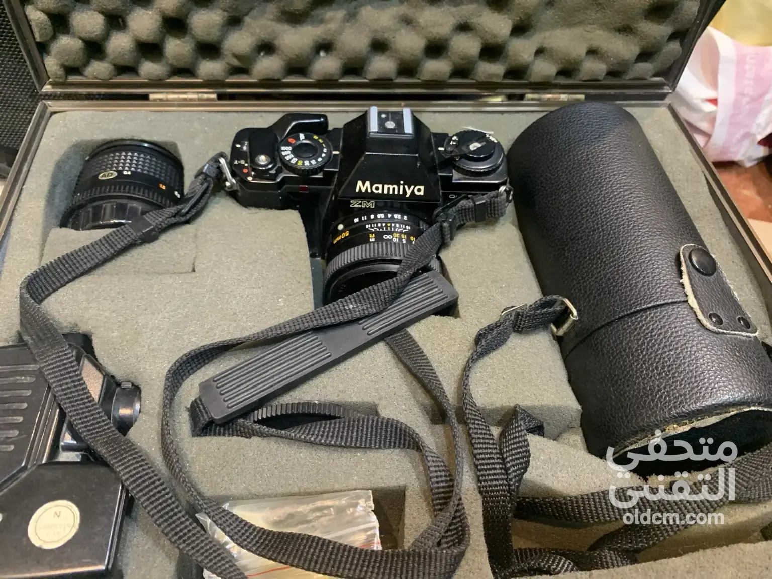 كاميرا فيلم متوسطة الاحتراف من نوع Mamiya ZM